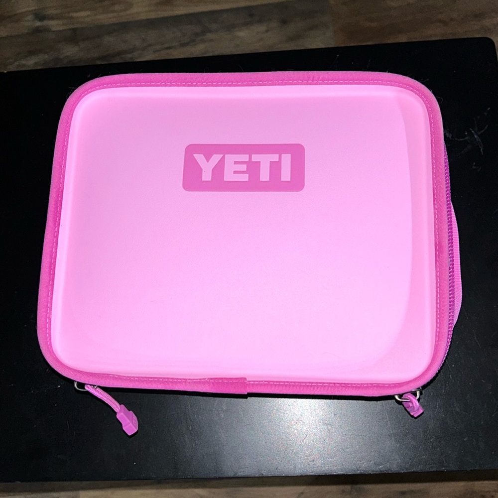Yeti Power Pink LunchBox